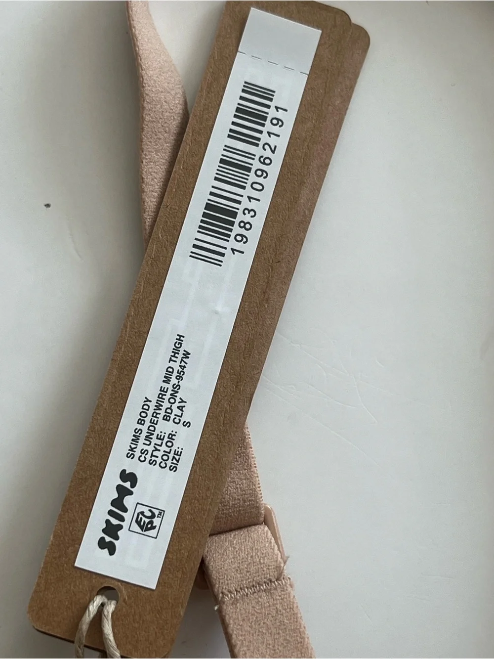 SKIMS Body Core Sculpt Underwire Mid Thigh Bodysuit Shapewear NEW small clay
